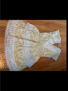 American Eagle Outfitters Yellow Floral Lace Trim Dress
